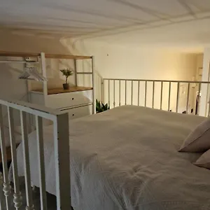 Apartament Cris Howme, Bari